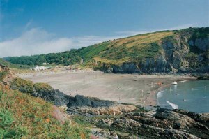 Pwllgwaeod beach
