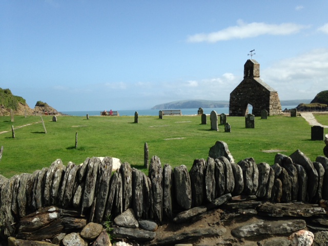 St Brynach's churchyard at Cwm yr Eglwys