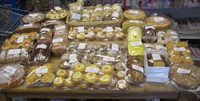 Dinas Petrol Station shop