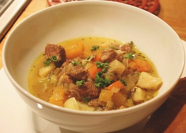 Cawl (photo by Rhyshuw1)