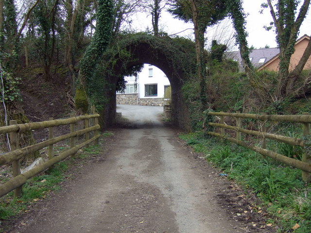 Unused railway bridge