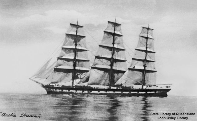 Arctic_Stream_(ship)